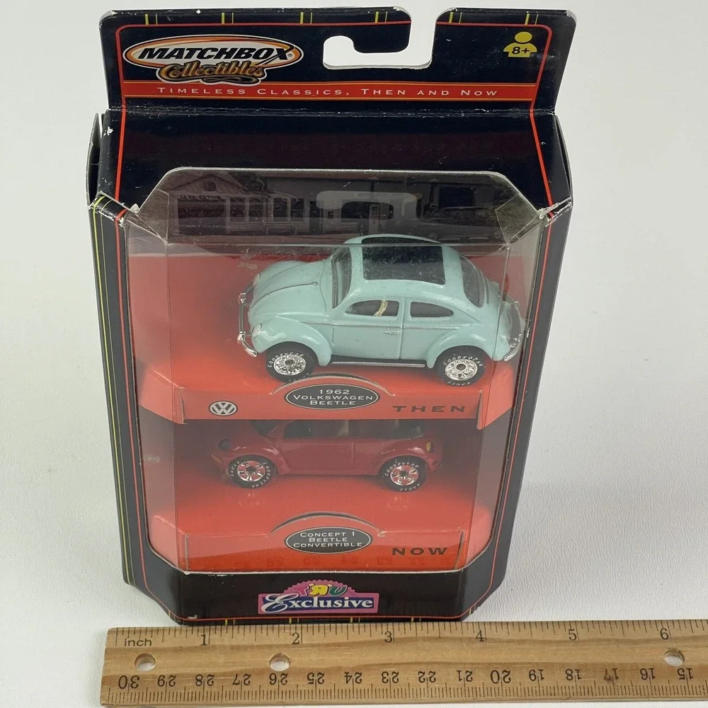 Matchbox Collectibles Timeless Classics Then 1962 and Now Volkswagon Beetle Toys